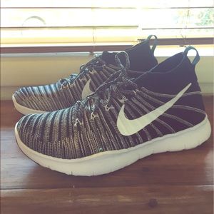 Nike Free Run Flyknits Men's