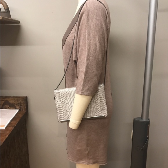 Knit dress with leather detail - Picture 2 of 3