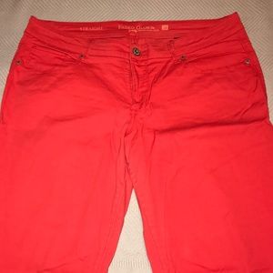 Straight leg ankle pant