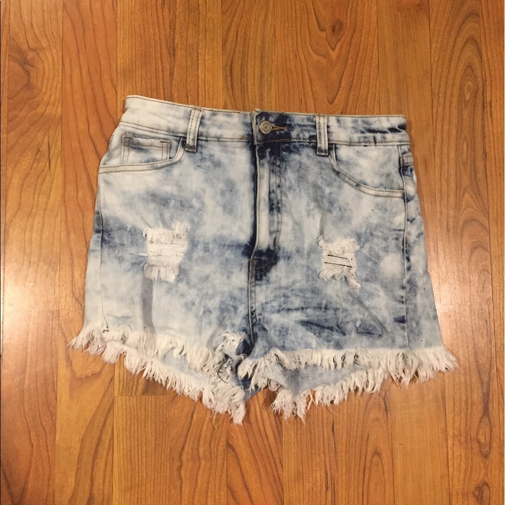 Acid wash high waisted distressed jean shorts