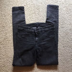 CARMAR/LF DARK GRAY SKINNY JEANS
