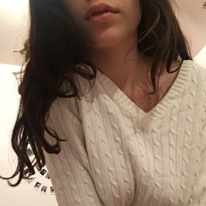 cute white sweater!