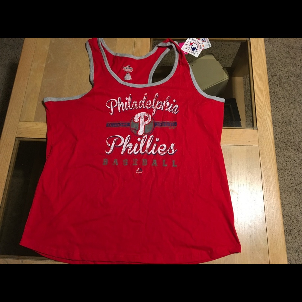 Woman's plus 1X Phillies Tank - NWT
