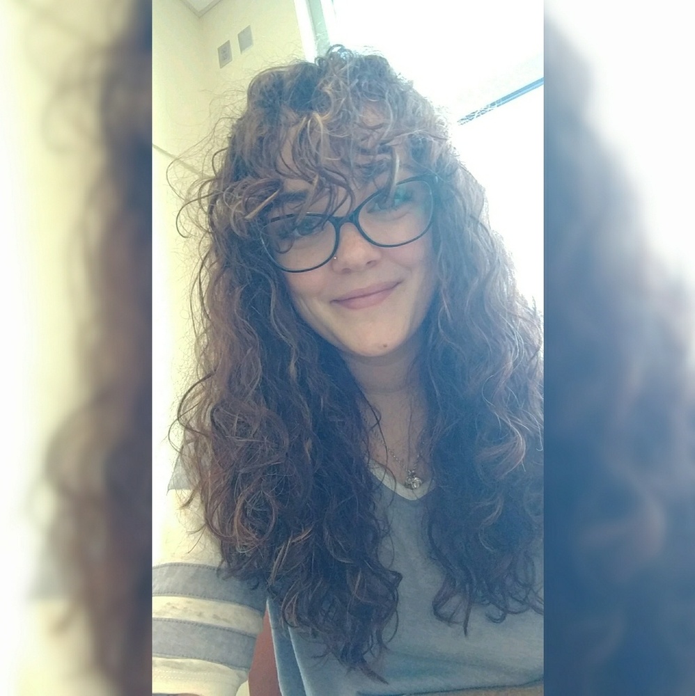 Meet your Posher, Savannah