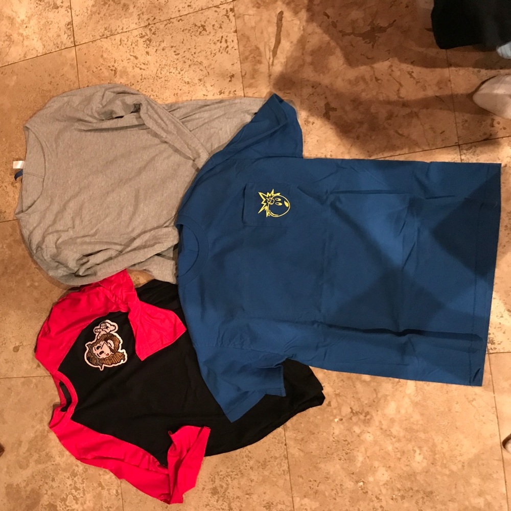 3 shirt bundle XL Jesus shirt other 2 L