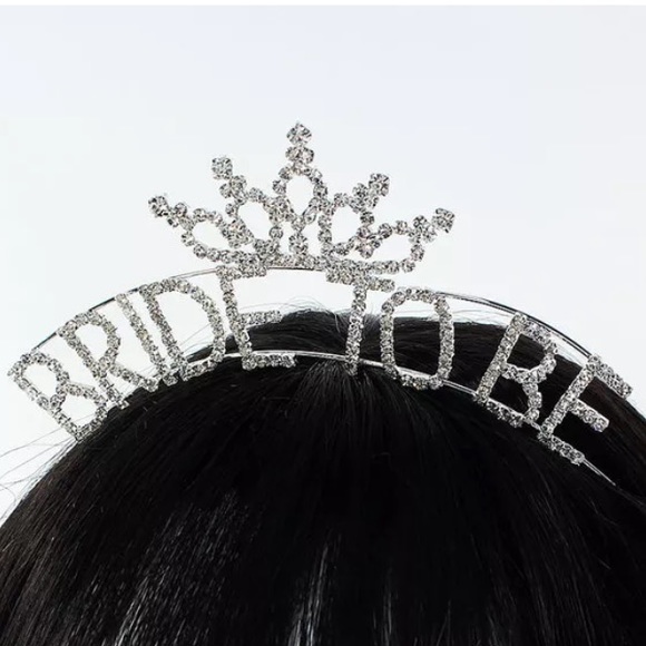 Rhinestone Bride To Be Headband - Picture 2 of 2