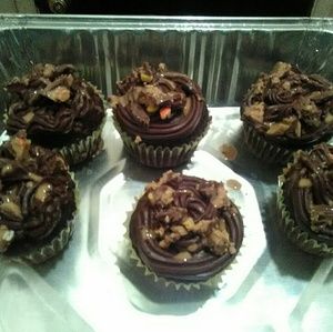 Meet your Posher, Toria