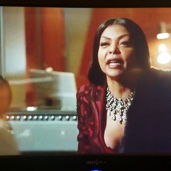 Meet your Posher, December - Picture 6 of 6