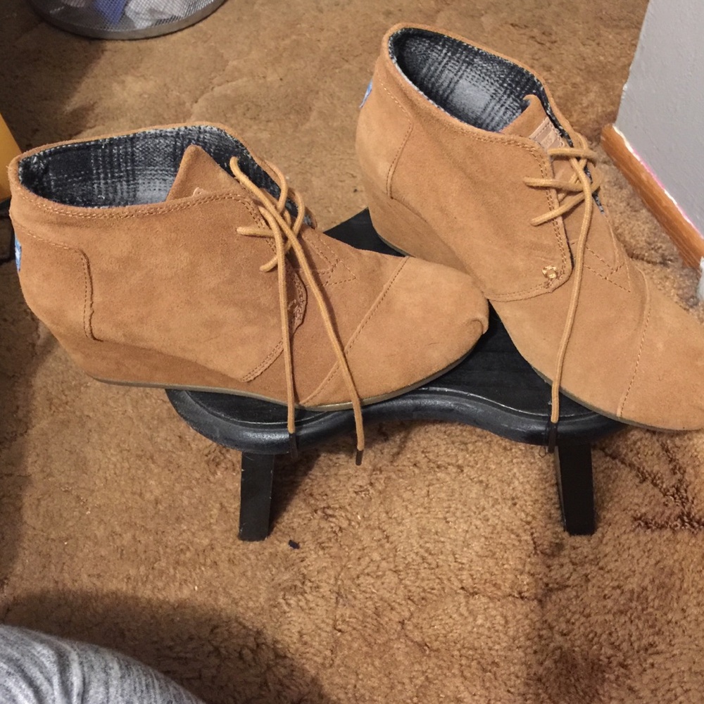 TOMS wedge booties