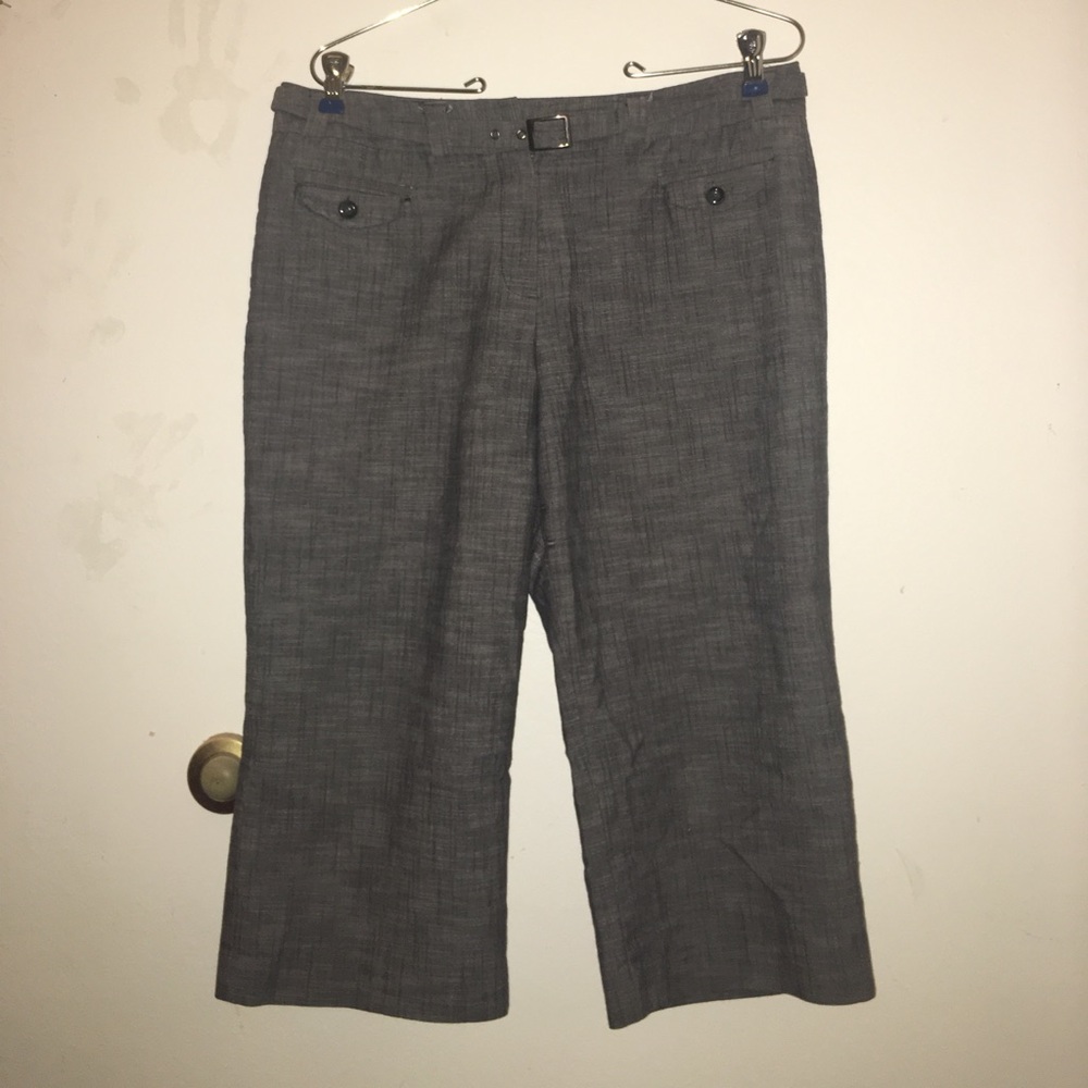 ❤️Grey Capri Work Pants❤️