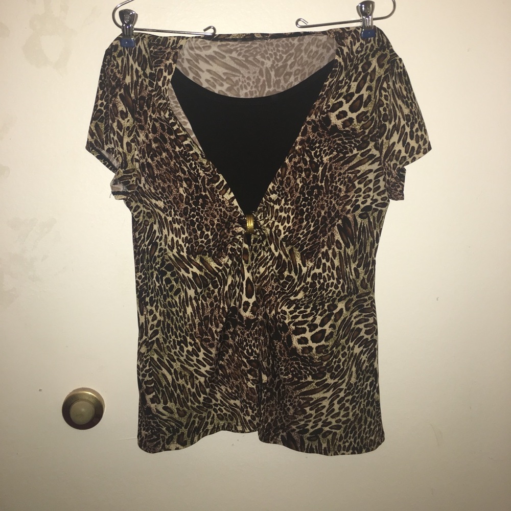 💕Flirty Animal Print Top💕