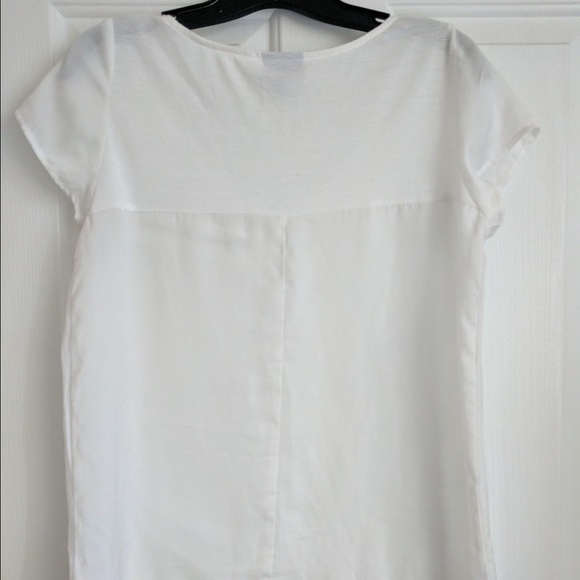 White High-Low Tee - Picture 2 of 4