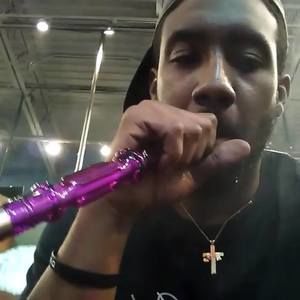 Meet your Posher, Ethan