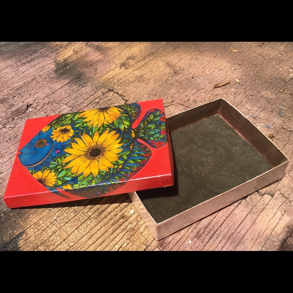 Sunflower Fish recycled Gift/Keepsake Box