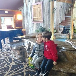 Meet your Posher, Tiffany