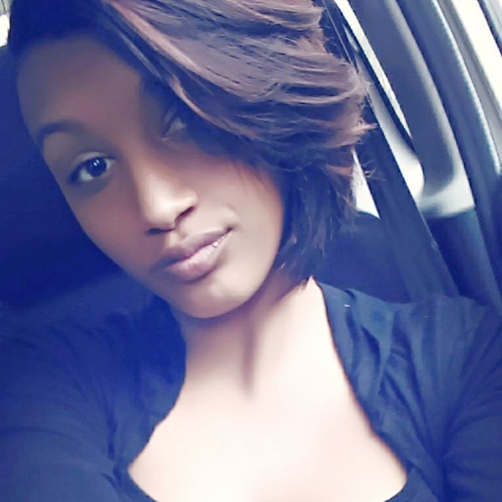 Meet your Posher, Brittney