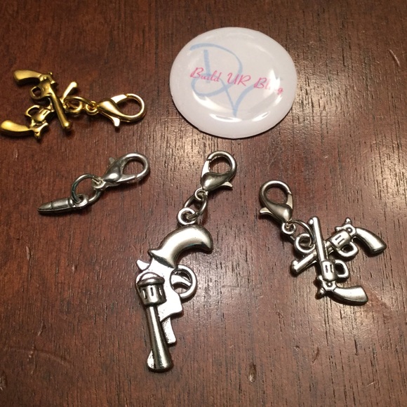 ✨Shooter Girl✨Custom Leather Cuff✨ - Picture 5 of 8