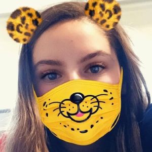 Meet your Posher, Abigail