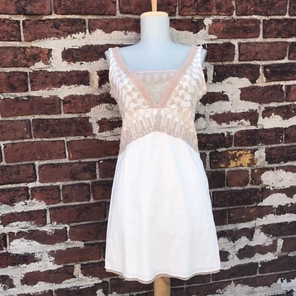 Free People Tops - Free People 4 Ivory Boho Embroidered Lace Tunic