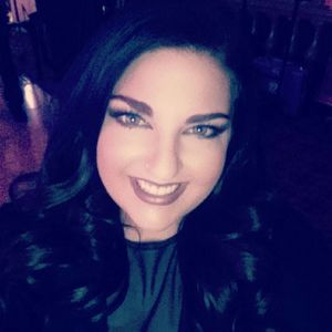 Meet your Posher, Leslie