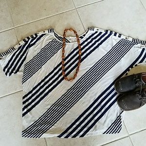 🚫SOLD Cute Maria Gabrielle top