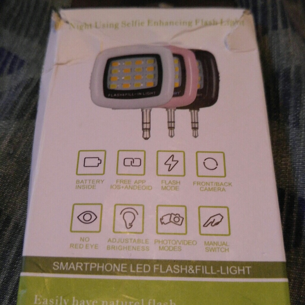 ***SOLD *** Smartphone LED Flash & Fill Light.