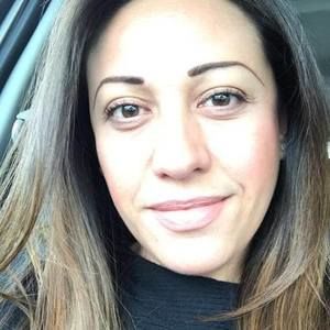 Meet your Posher, Cynthia