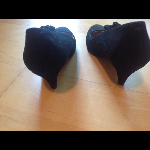 Steve Madden Shoes - Picture 2 of 3