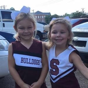 Meet your Posher, Elaine