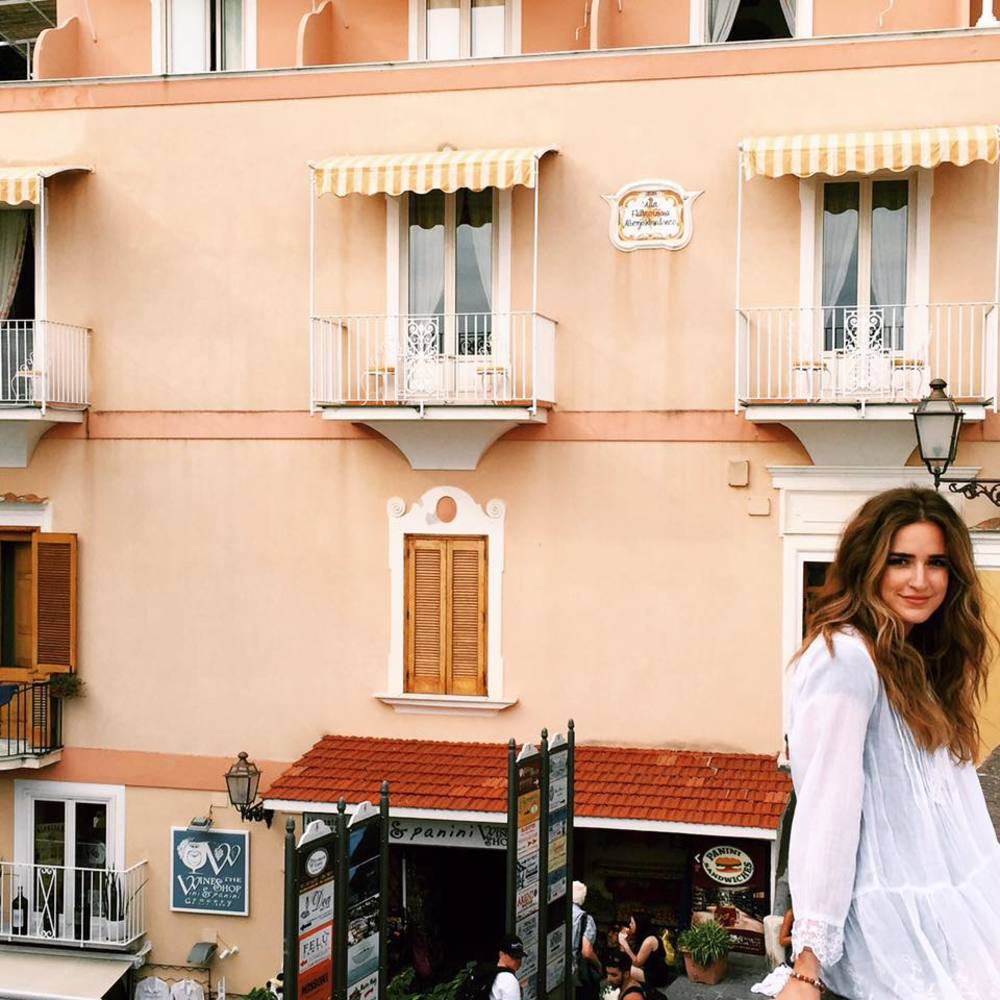 Meet your Posher, Cristina
