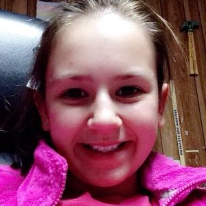 Meet your Posher, Adrianna