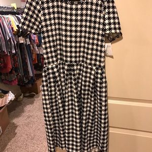 2XL LuLaRoe Amelia Houndstooth