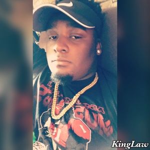 Meet your Posher, Lawrence