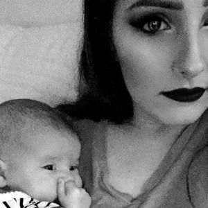 Meet your Posher, Cassy