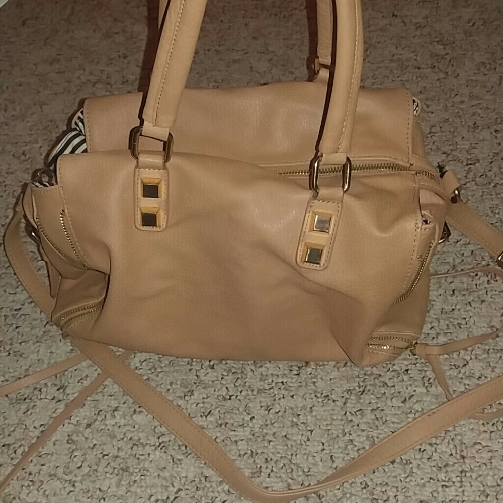 Purse - Picture 4 of 4