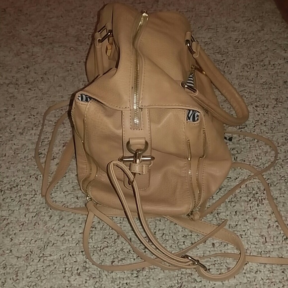 Purse - Picture 2 of 4