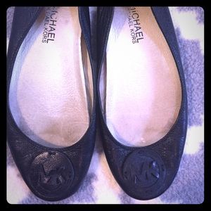 Michael Kors Women's Shoes. Size 6. Black