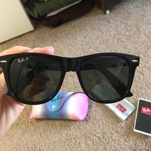 Ray Ban Polarized Wayfarer Sunglasses