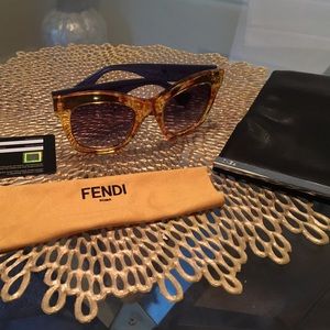 Brand new Fendi sunglasses🕶