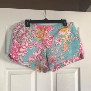 Lilly Pulitzer shorts size 8