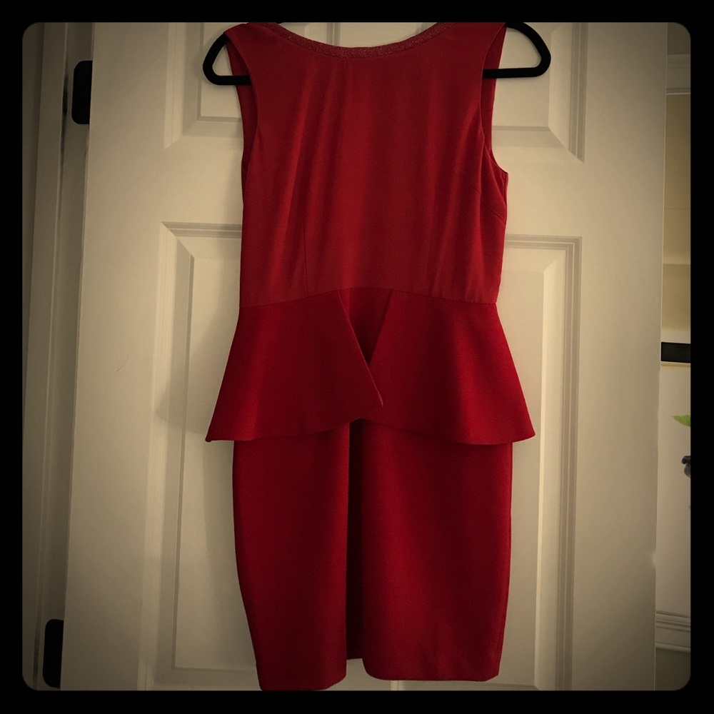 Esley BRAND NEW with tags! Size M