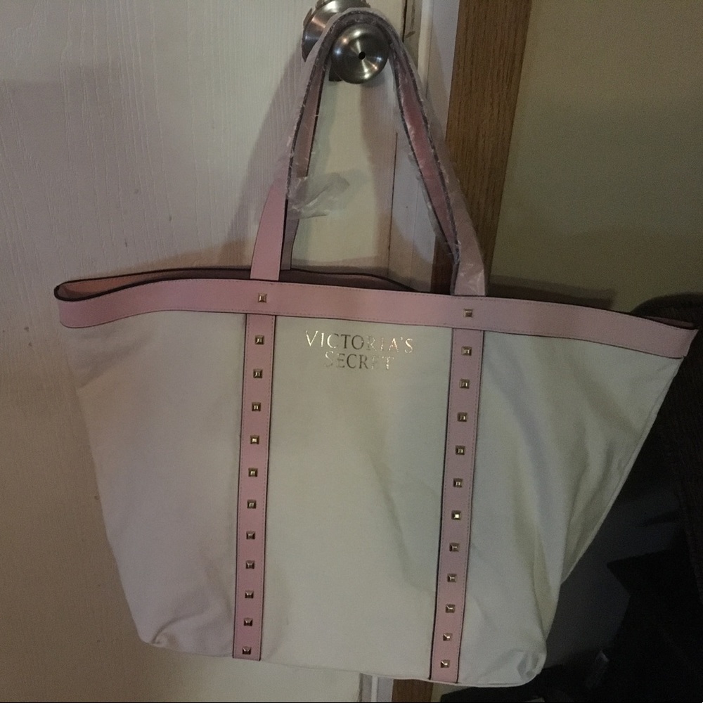 Victoria secret Beach Bag !!!