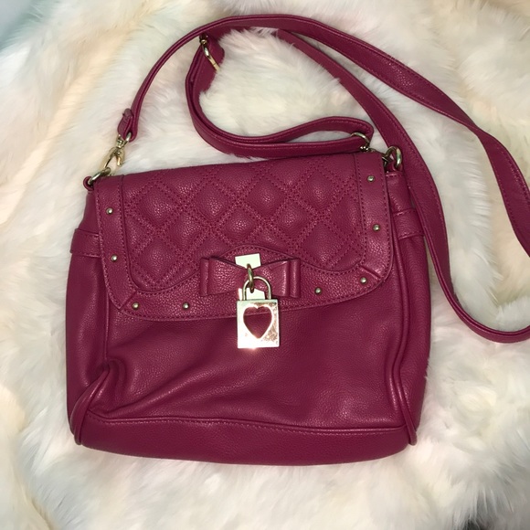 Betsey Johnson Handbags - Betsey Johnson cross body