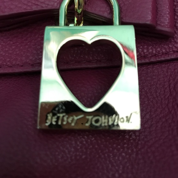 Betsey Johnson cross body - Picture 2 of 4