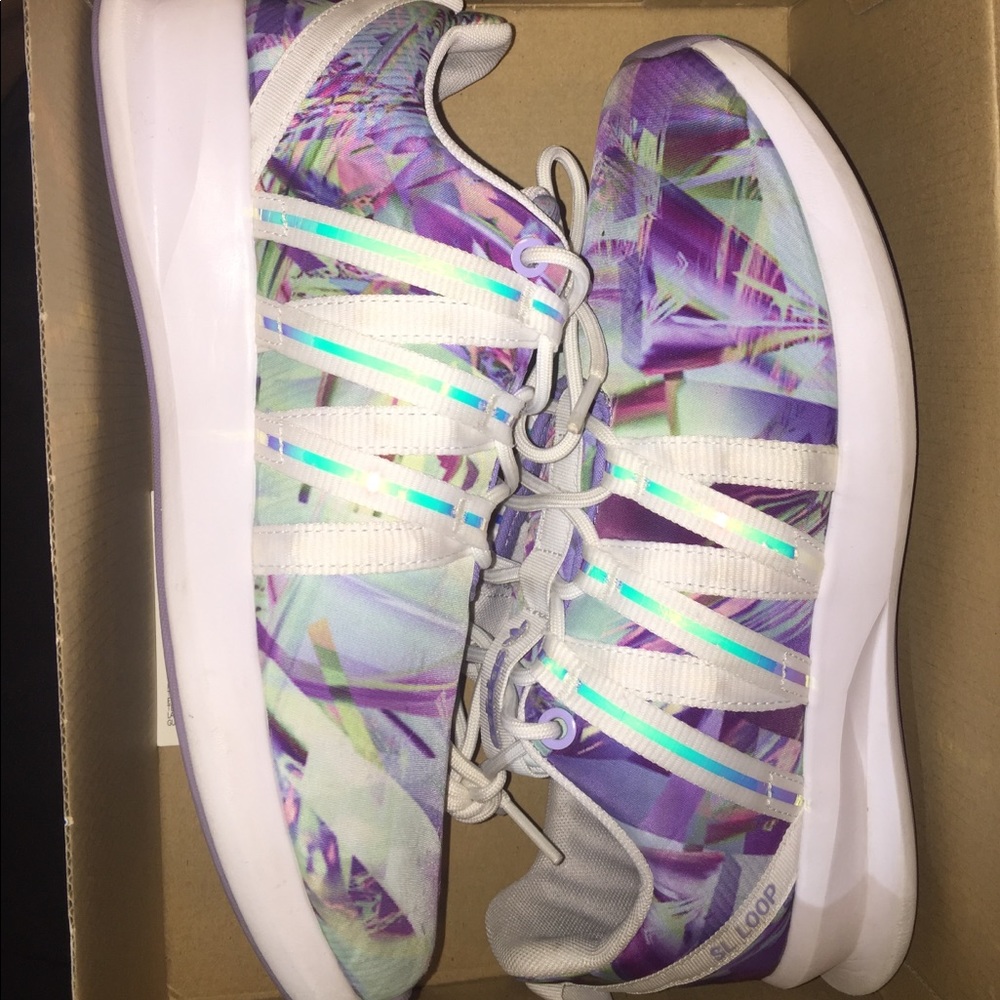 Adiddas sneakers