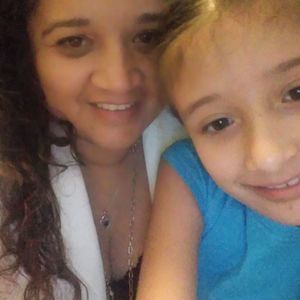 Meet your Posher, Esther