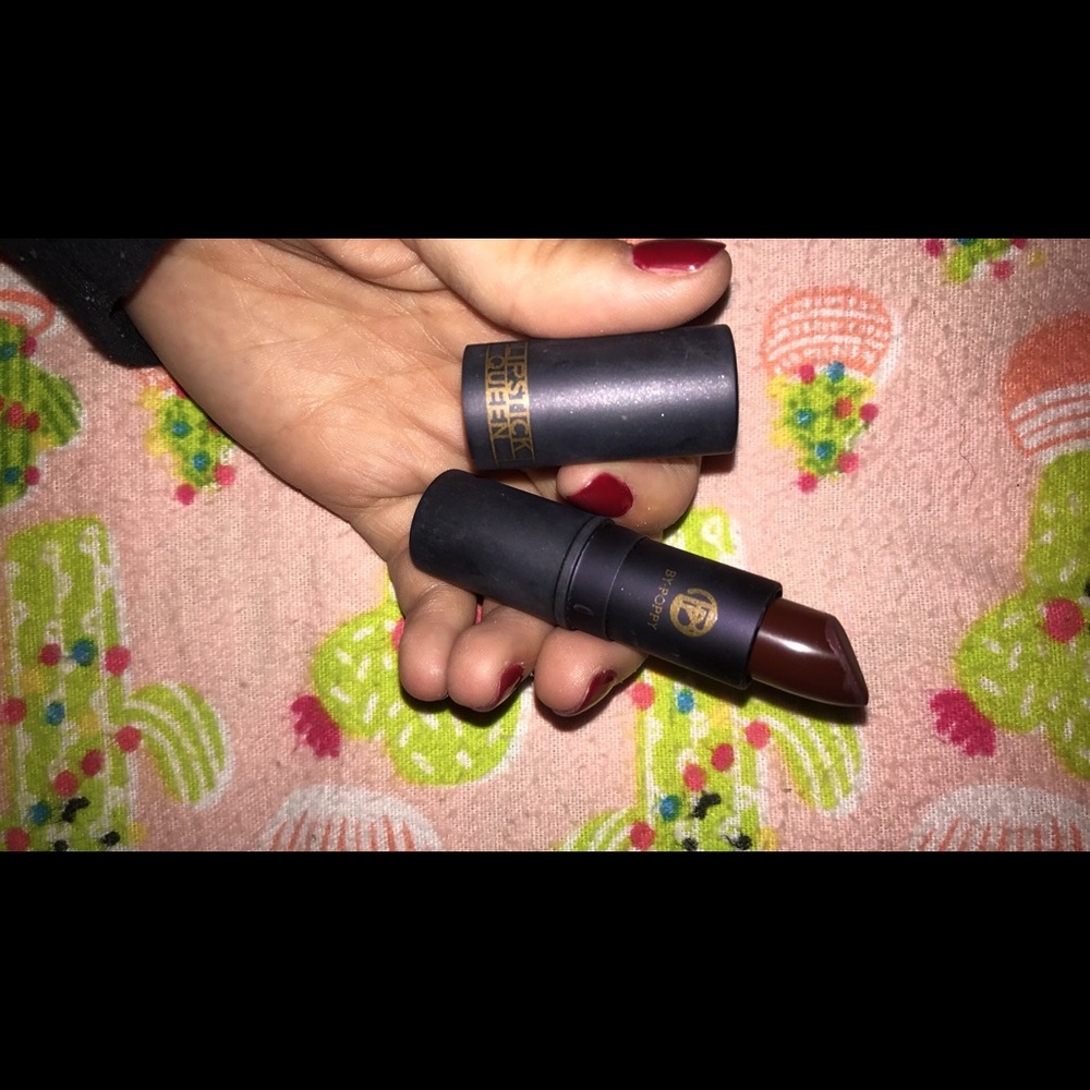 LipStick Queen
