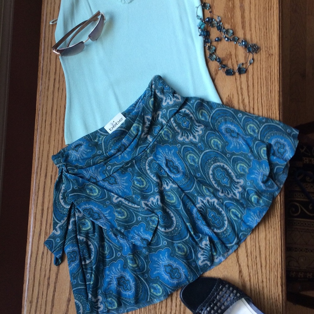 💄NWT Bebe skirt adorable fun!