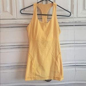 Lululemon tank