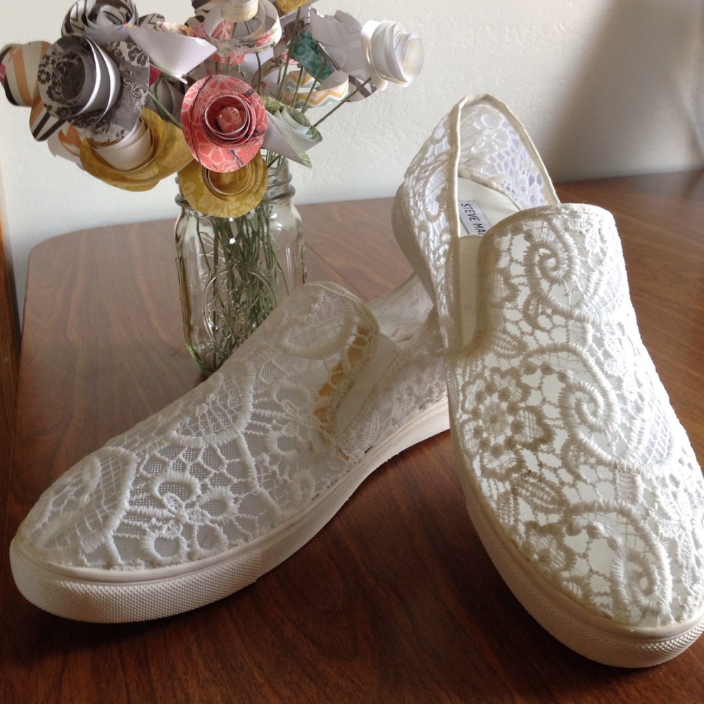 Steve Madden Lace Slip-ons